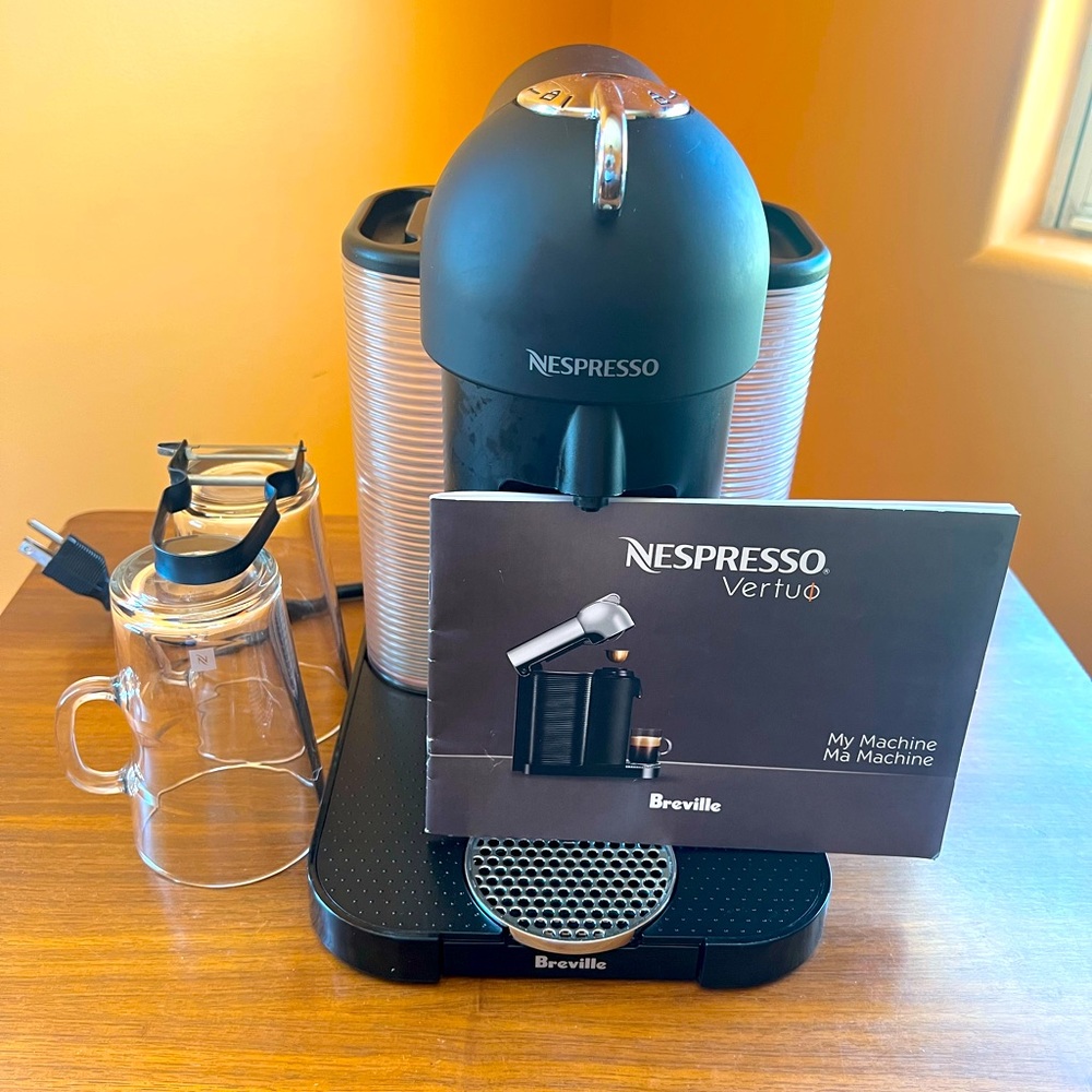 Breville Nespresso Vertuo-Matte black, coffee and espresso maker